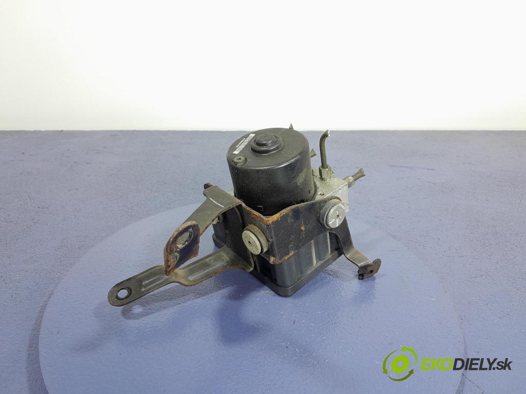 Mazda 2 2010 čerpadlo ABS x DF74-437A0-E