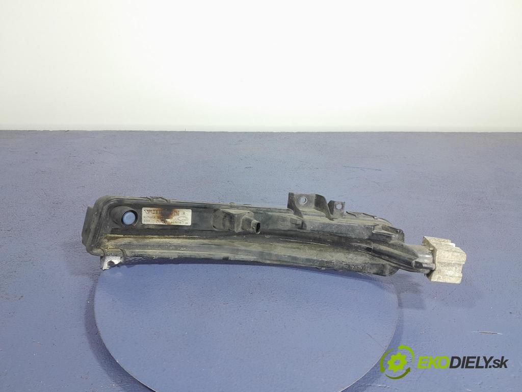 Volvo V40 2015 Halogen v pravo: 31395920