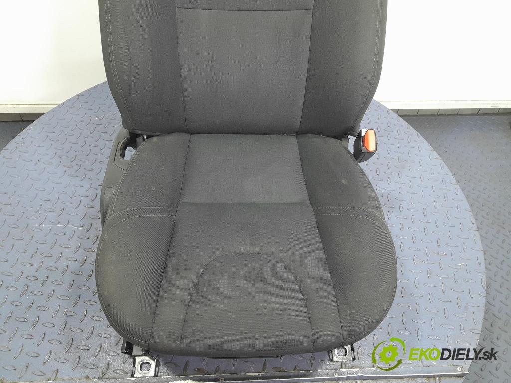 Volvo V40 2015 Sedačka spolujazdca