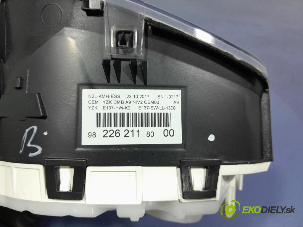 Peugeot 208 2017 Přístrojová deska 9822621180