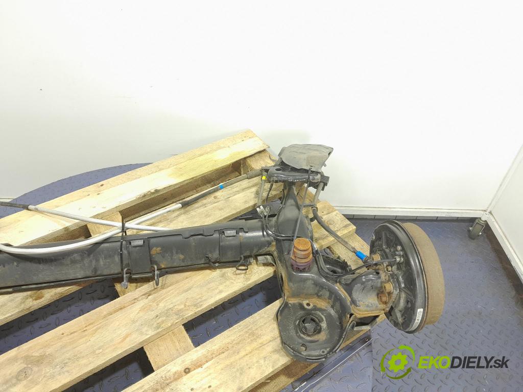 Peugeot 208 2017 výztuha Pozastavenia: Zad: