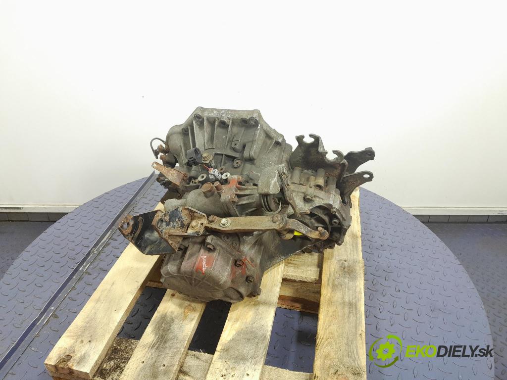 Toyota Corolla 2003 prevodovka Manualna
