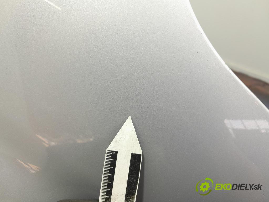 Opel Combo 2013 blatnik před v pravo: