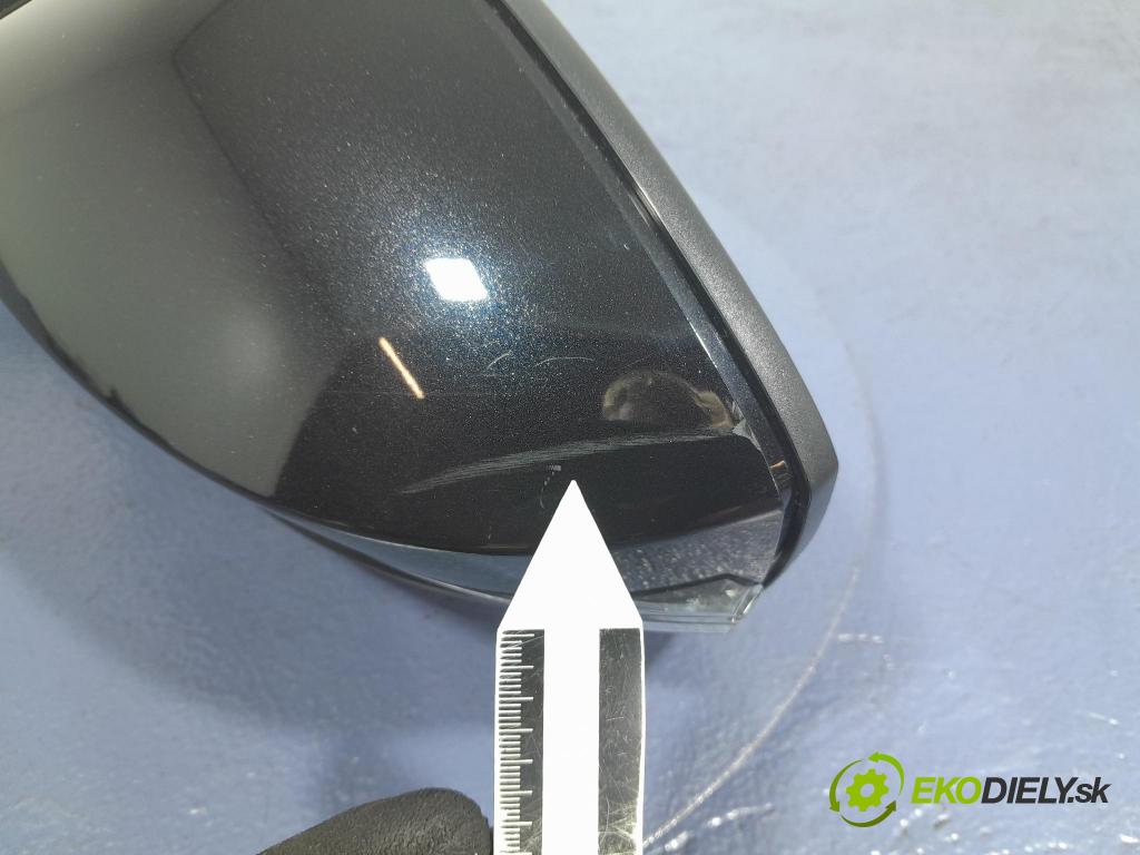 Skoda Octavia 2016 zpětné zrcátko Vlevo, odjet: