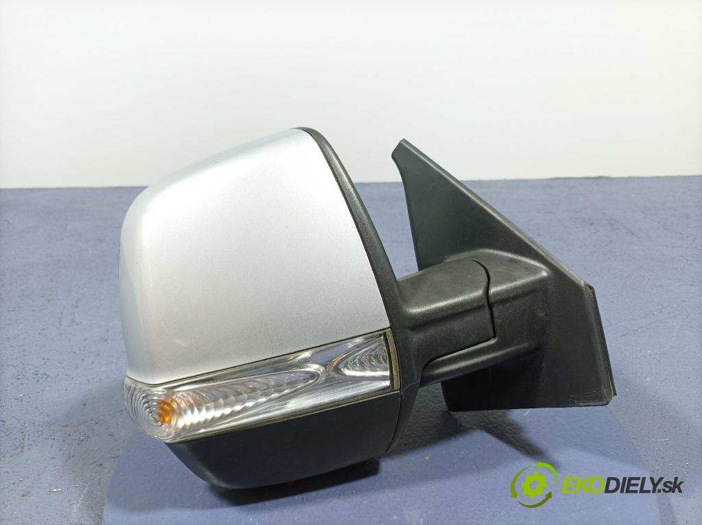 Opel Combo 2013 zpětné zrcátko prave