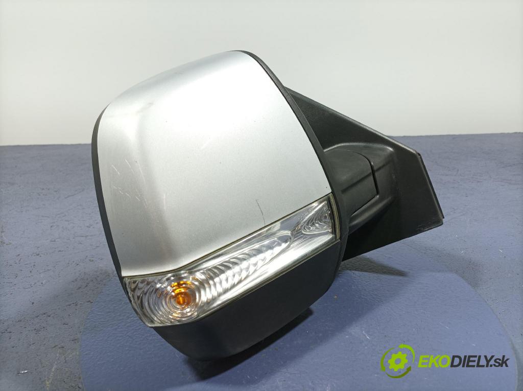 Opel Combo 2013 zpětné zrcátko prave