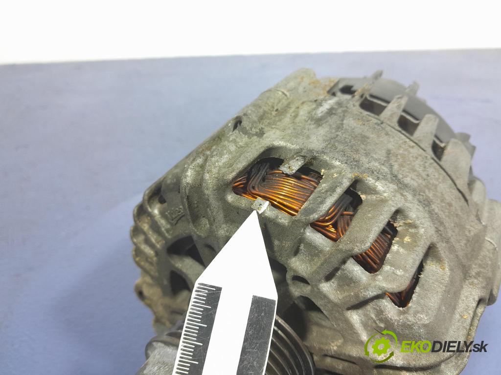 Skoda Octavia 2016 Alternator 04C903023M