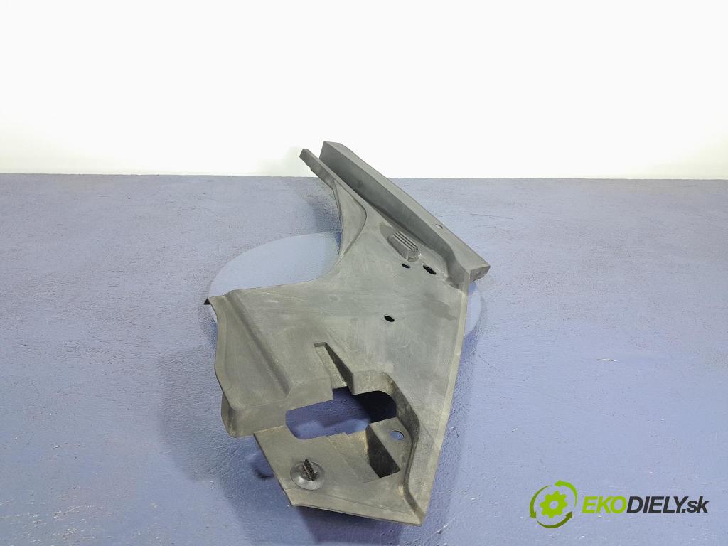 Audi Q7 2017 lišta Dekoratívne: