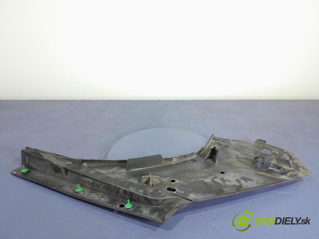 Audi Q7 2017 lišta Dekoratívne: