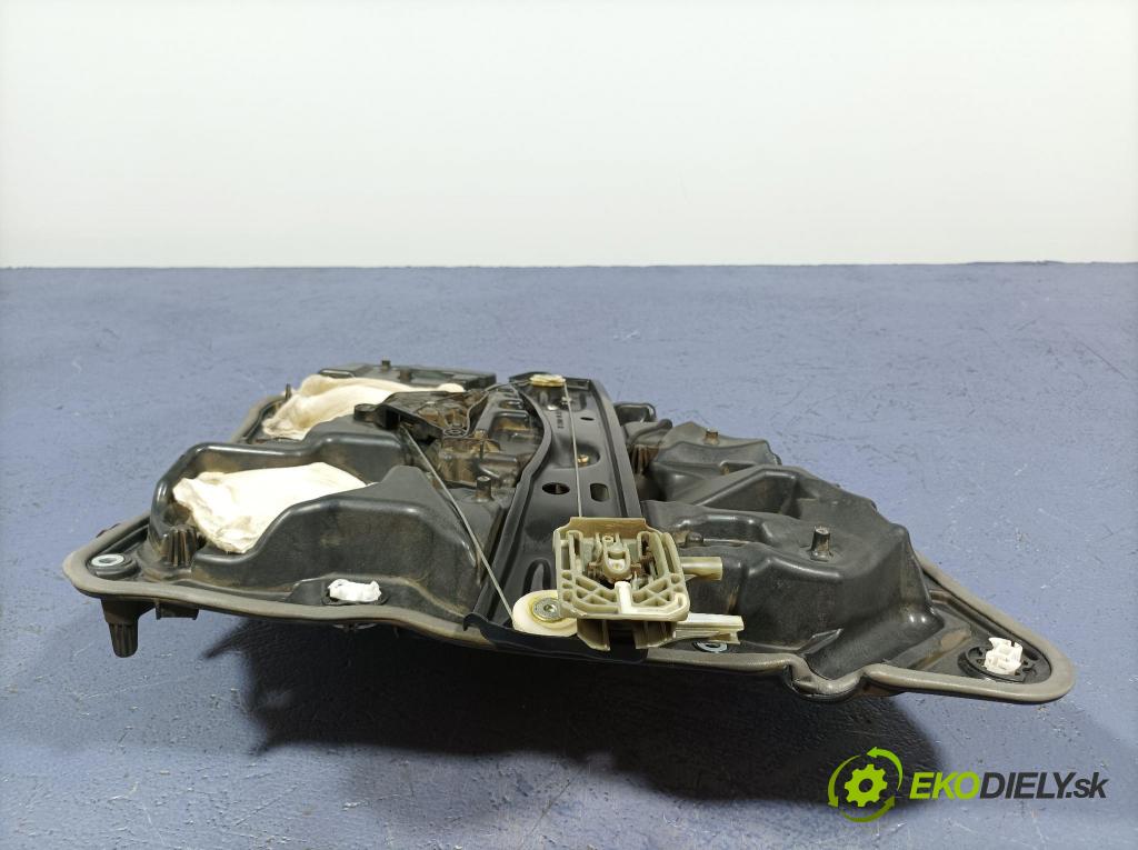 Bmw Seria 7 2020 mechanismus stahování Sklenka: Zad: v pravo: 7485142