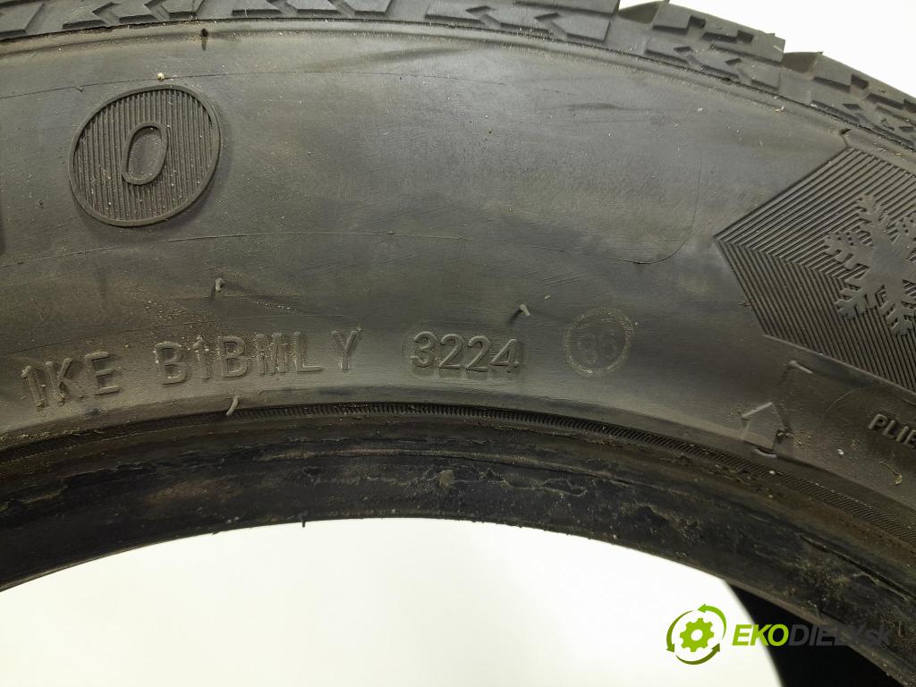 Mercedes-benz Vito 1998 pneumatiky: Zima 6922250411082