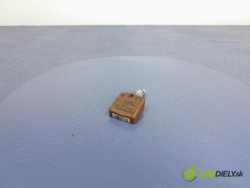 Opel Astra 2015 snímač Tlak Pneumatiky: 13348393