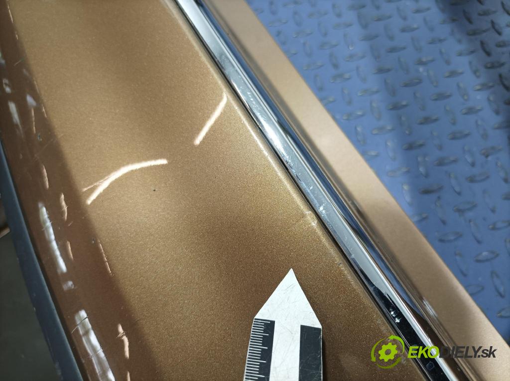 Opel Astra 2015 nárazník Zad: