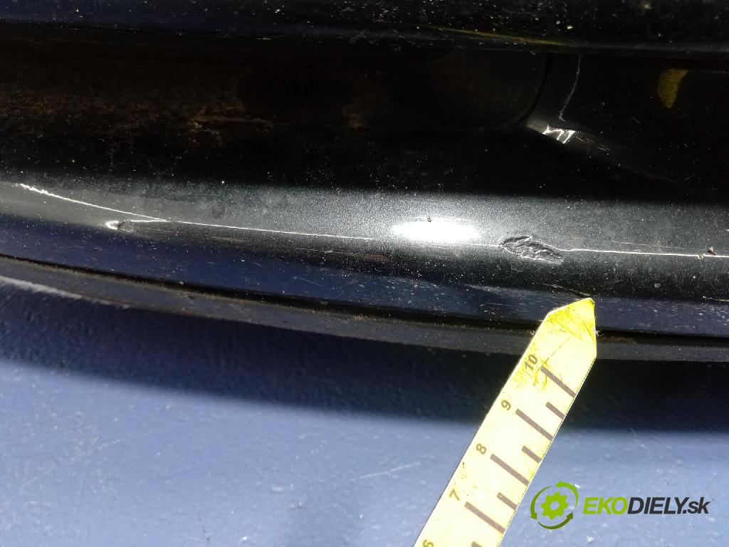 Toyota Avensis 2003 nárazník před