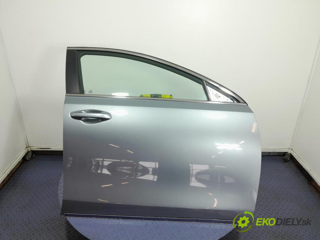 Kia Ceed 2021 dvere Predné pravé
