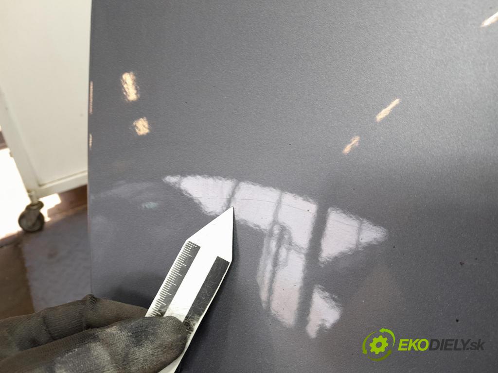 Kia Ceed 2021 dvere Predné Vľavo: