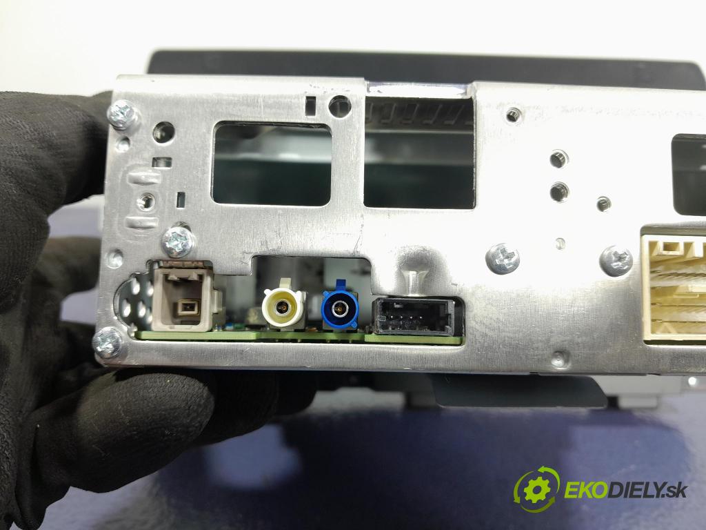 Kia Ceed 2021 Radio I Navigácia: 96160-J7510