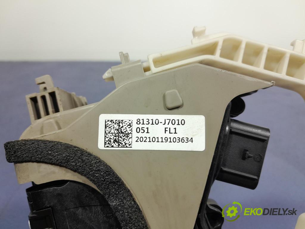 Kia Ceed 2021 zámok dvere Predné Vľavo: 81310-J7010