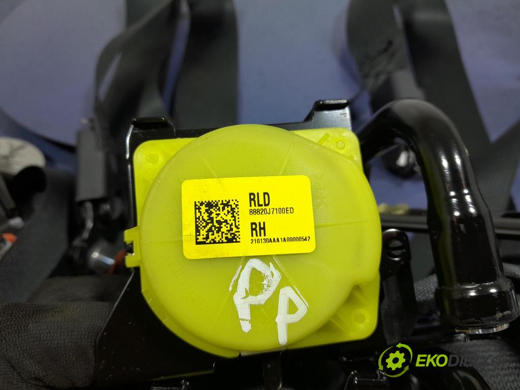 Kia Ceed 2021 kokpit,přistrojova deska