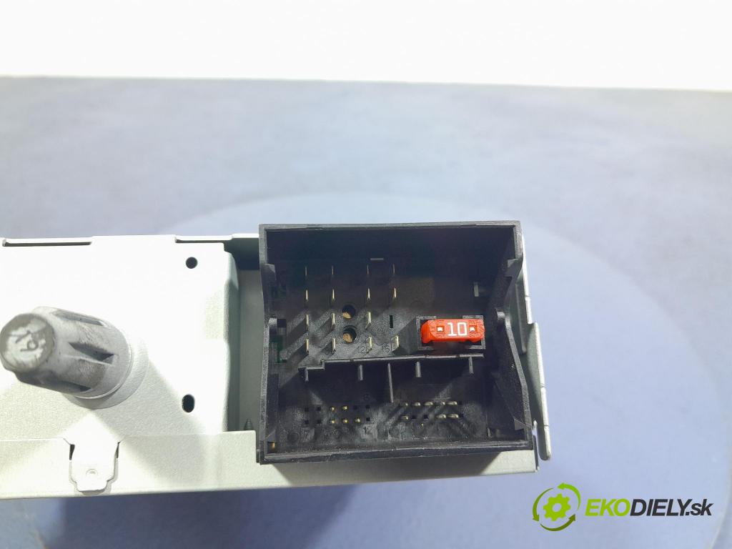 Peugeot 301 2014 Radio I Navigácia: 98075810ZD00