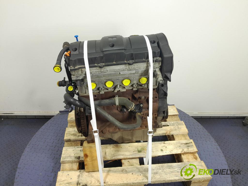 Peugeot 301 2014 motor Benzín: NFP