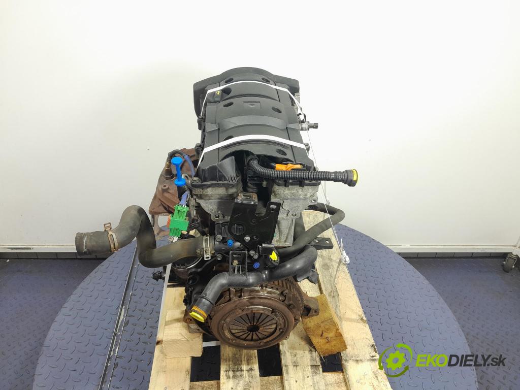 Peugeot 301 2014 motor Benzín: NFP