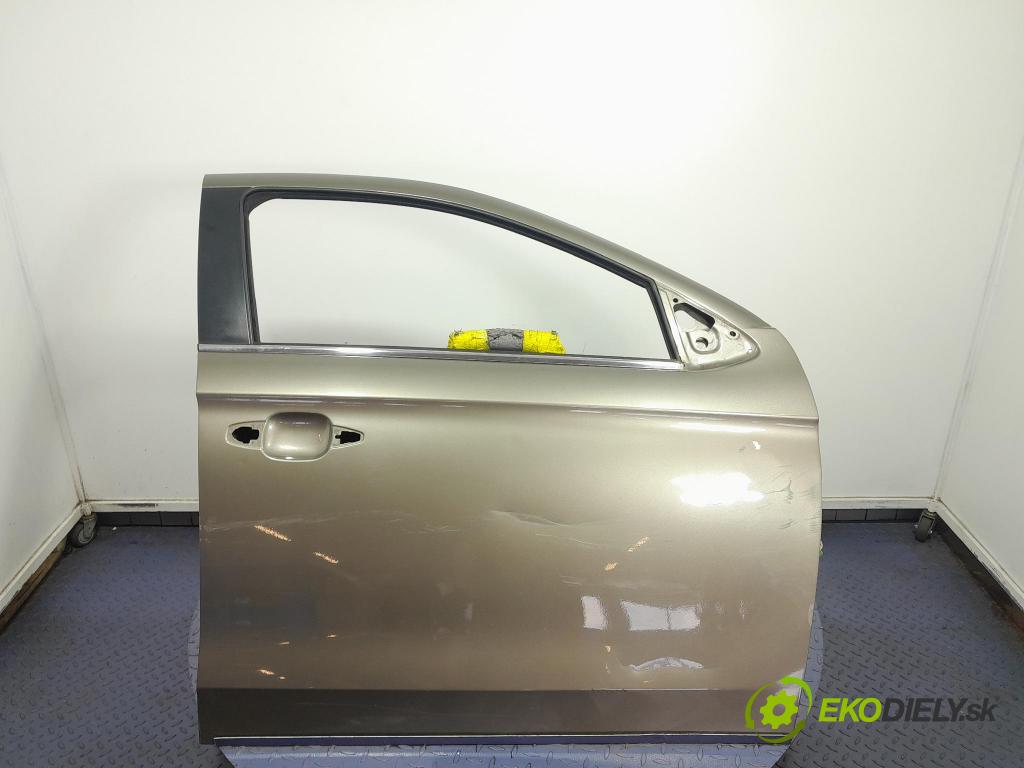 Peugeot 301 2014 dvere Predné pravé