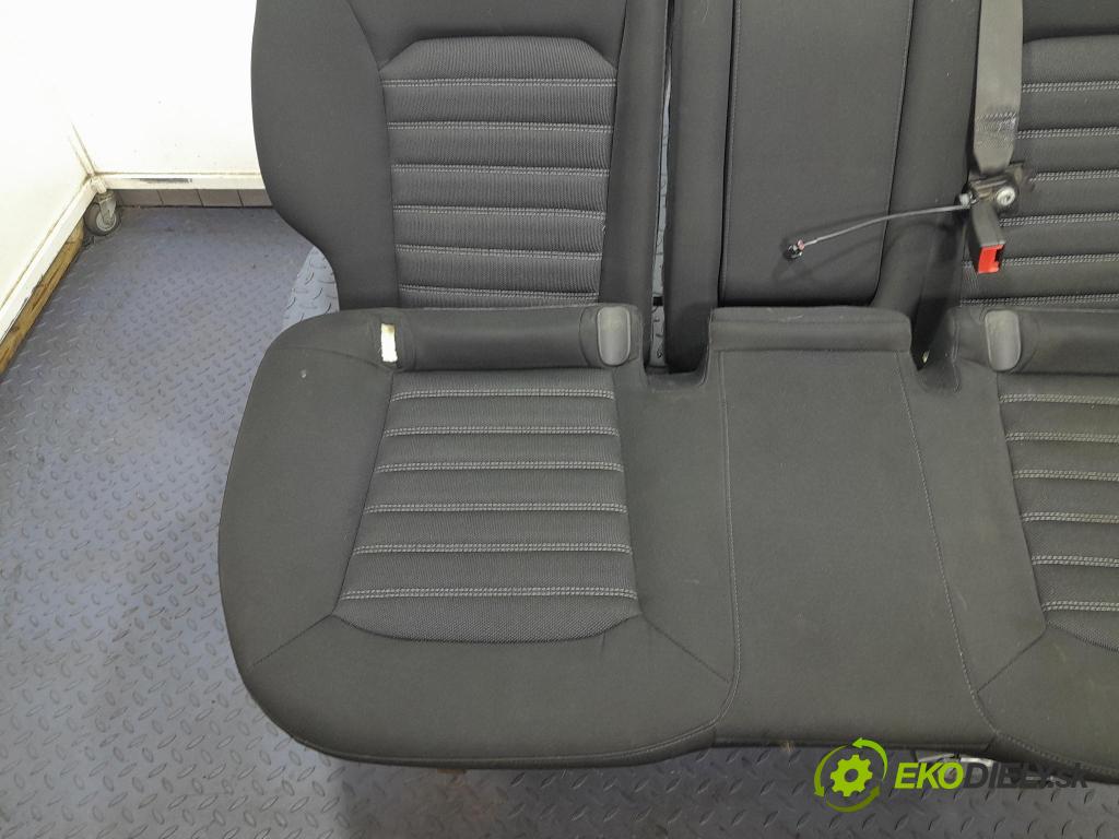Ford Mondeo 2017 Sedačka zadný