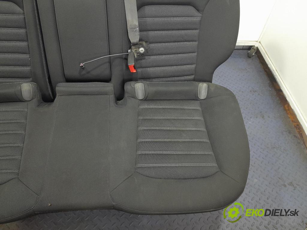 Ford Mondeo 2017 Sedačka zadný