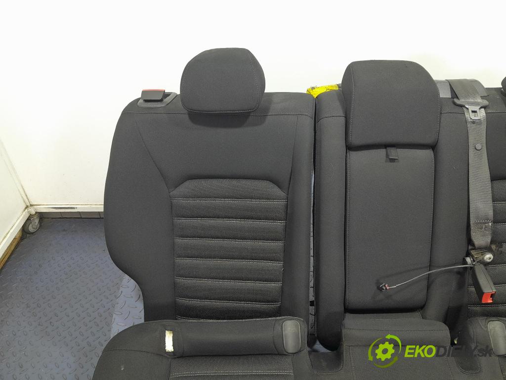 Ford Mondeo 2017 Sedačka zadný
