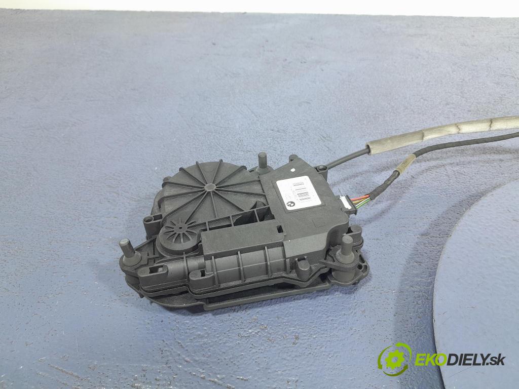 Bmw Seria 7 2019 zámek Klapky: kufr 7441014