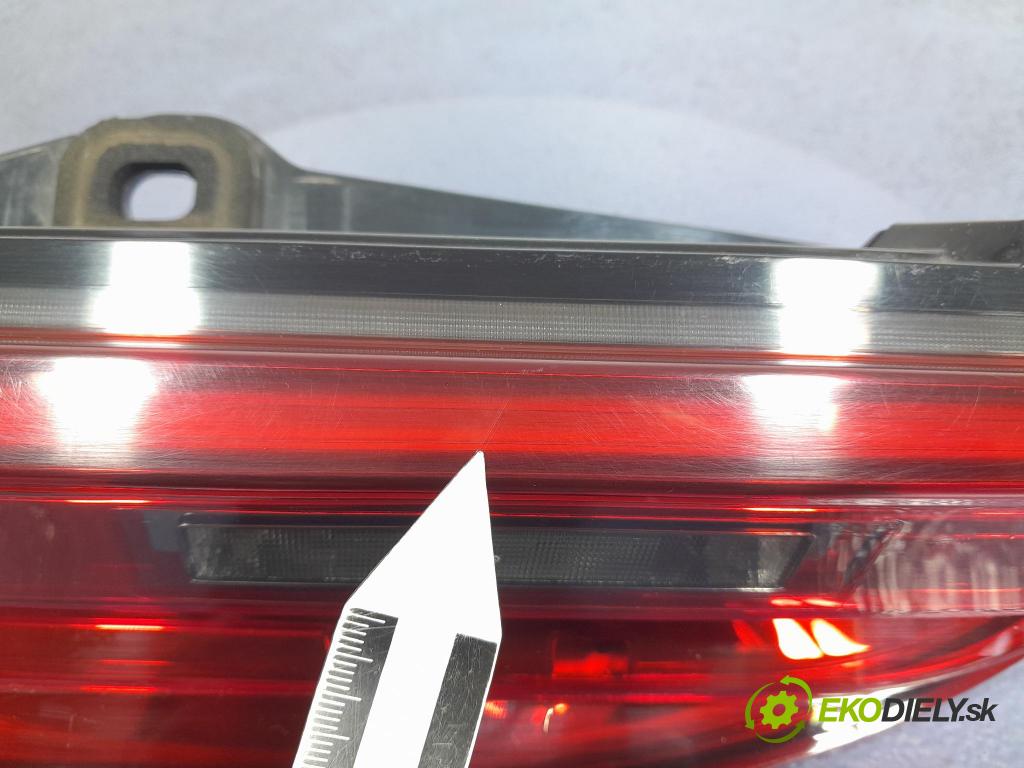 Bmw Seria 7 2019 svetlo / reflektor zad ľavá Vnútri: 7481199