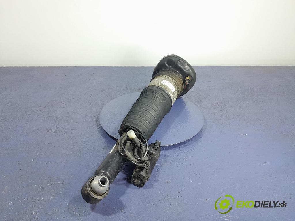Bmw Seria 7 2019 tlmič zad Vľavo.: 8617101