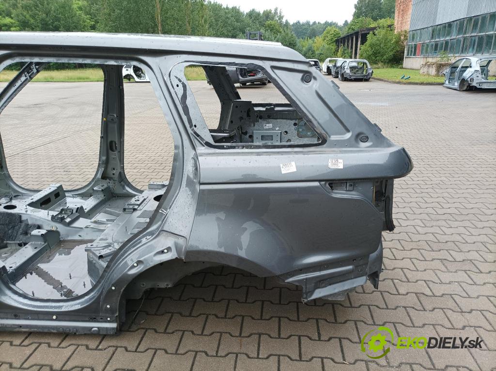Land rover Range rover 2017 blatník zad Vľavo: