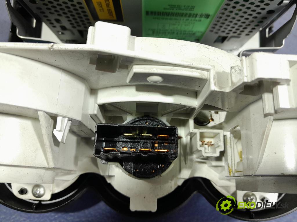 Honda Jazz 2005 Radio I Navigácia: 39100-SAA-G132N5