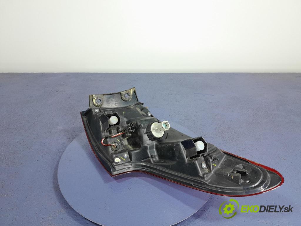Nissan Qashqai 2016 svetlo / reflektor zad ľavá Vonkajsia: 26555-4EA0A