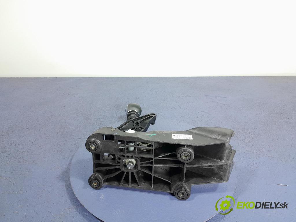 Nissan Qashqai 2016 Páka: Zmeny: 34101-7283R