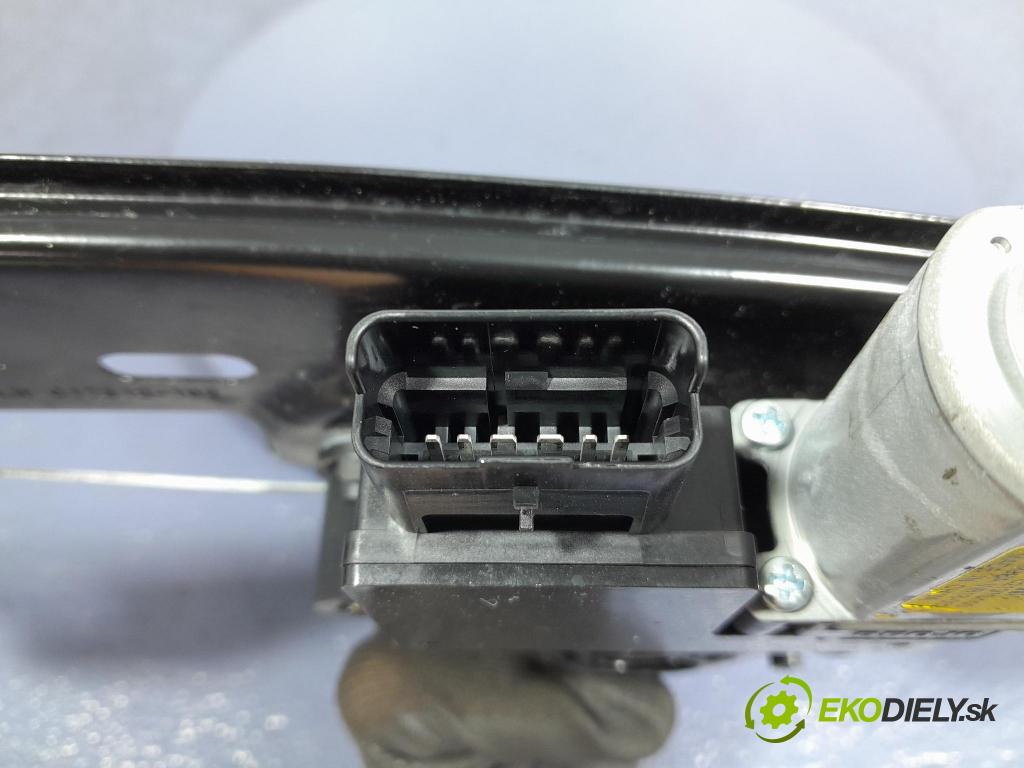 Nissan Qashqai 2016 mechanismus stahování Sklenka: před Levý: 80701-4EA0C