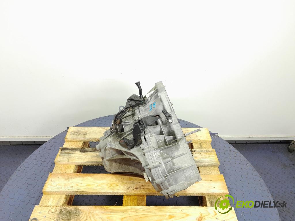 Nissan Qashqai 2016 prevodovka Manualna TL4126