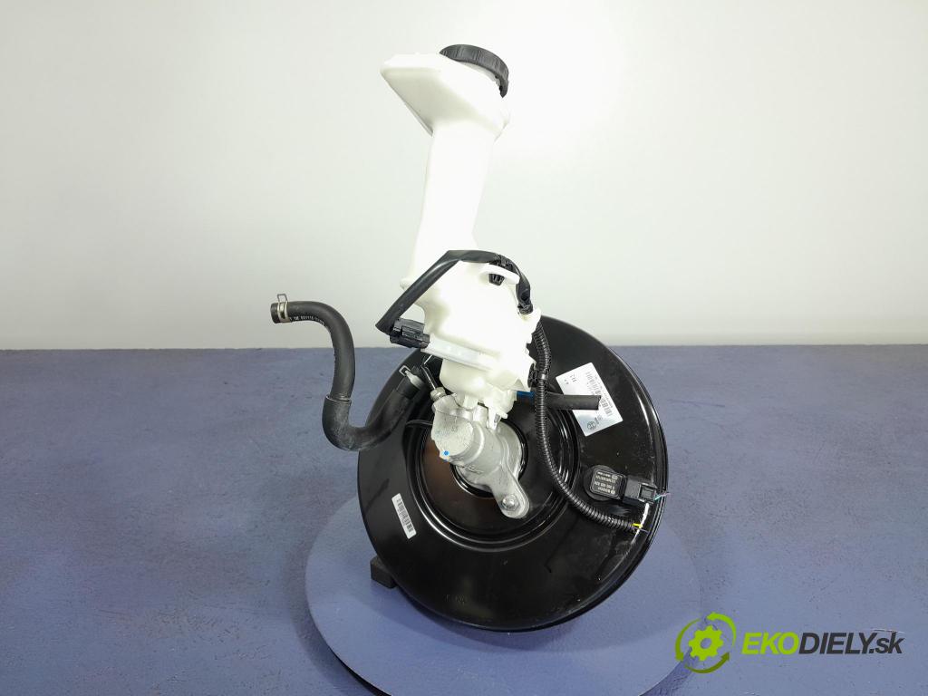 Nissan Qashqai 2016 servo Brzdní: 46007-4EH2A