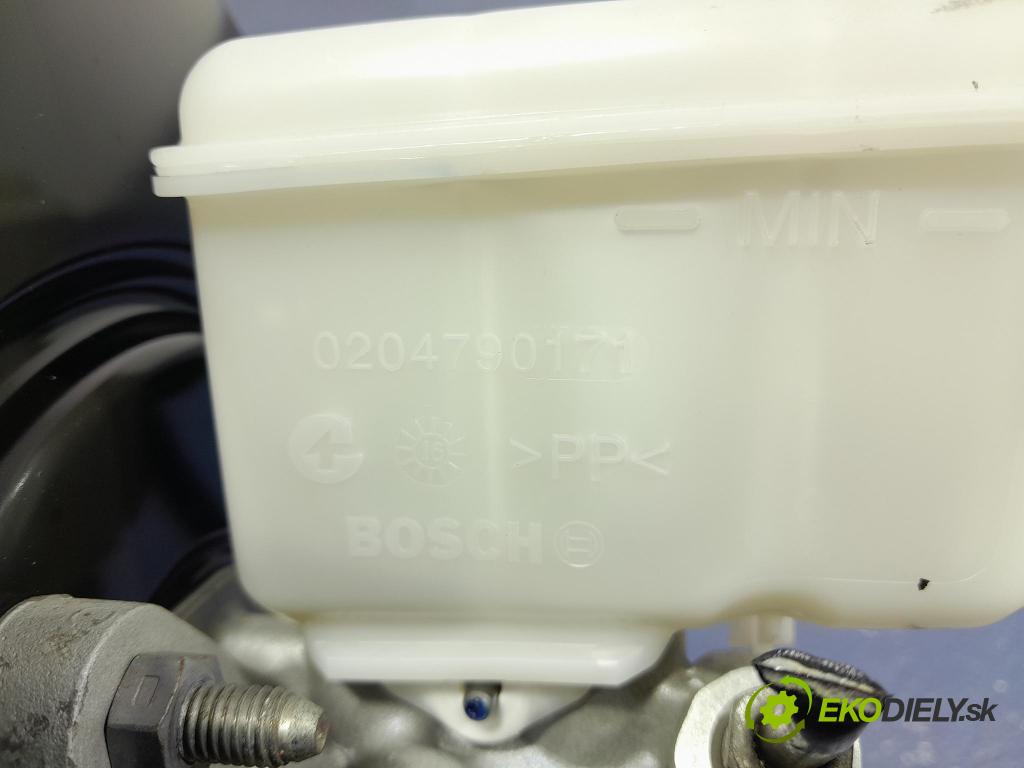Nissan Qashqai 2016 servo Brzdní: 46007-4EH2A
