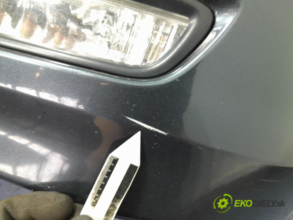 Mazda 3 2009 nárazník před