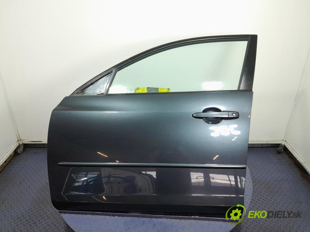 Mazda 3 2009 dvere Predné Vľavo: