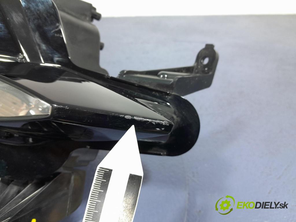 Kia Ceed 2021 Halogen Levý: 92201-J7500