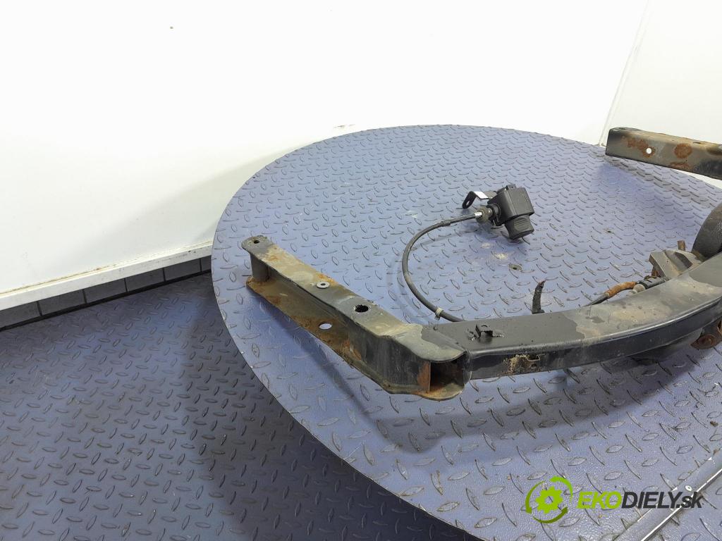 Audi A6 2007 oko Do Přívěsy 4F0800491C