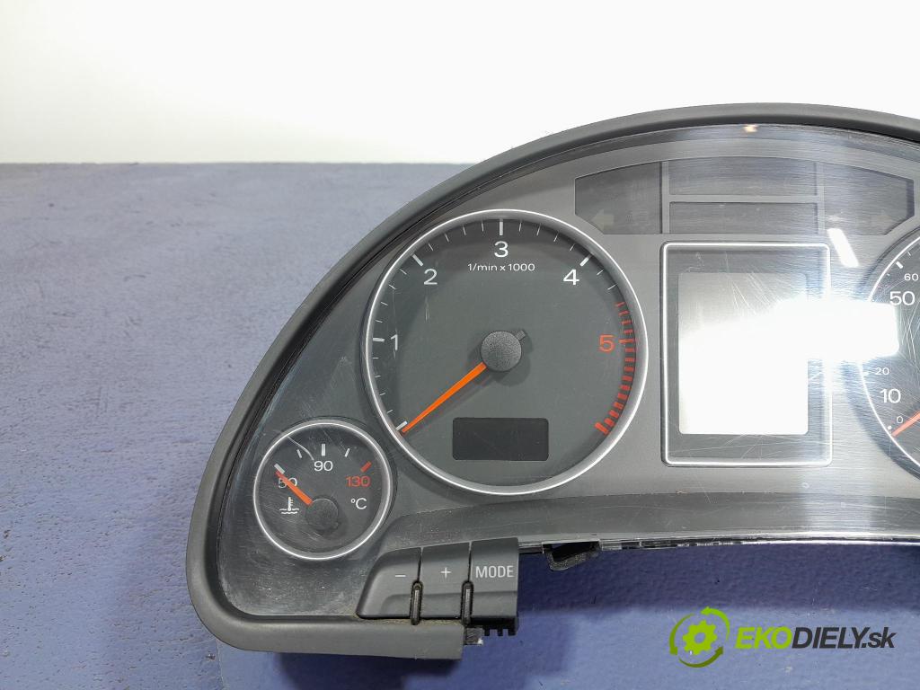 Audi A4 2007 Přístrojová deska