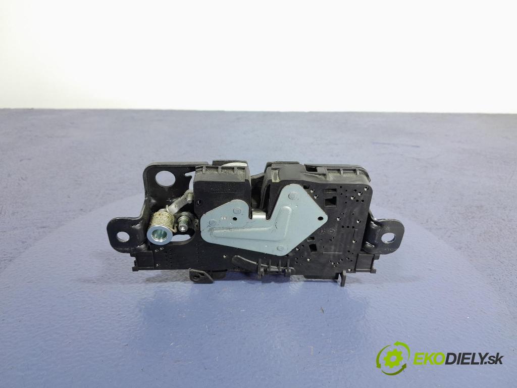 Bmw X3 2020 zámek Klapky: kufr 7357112