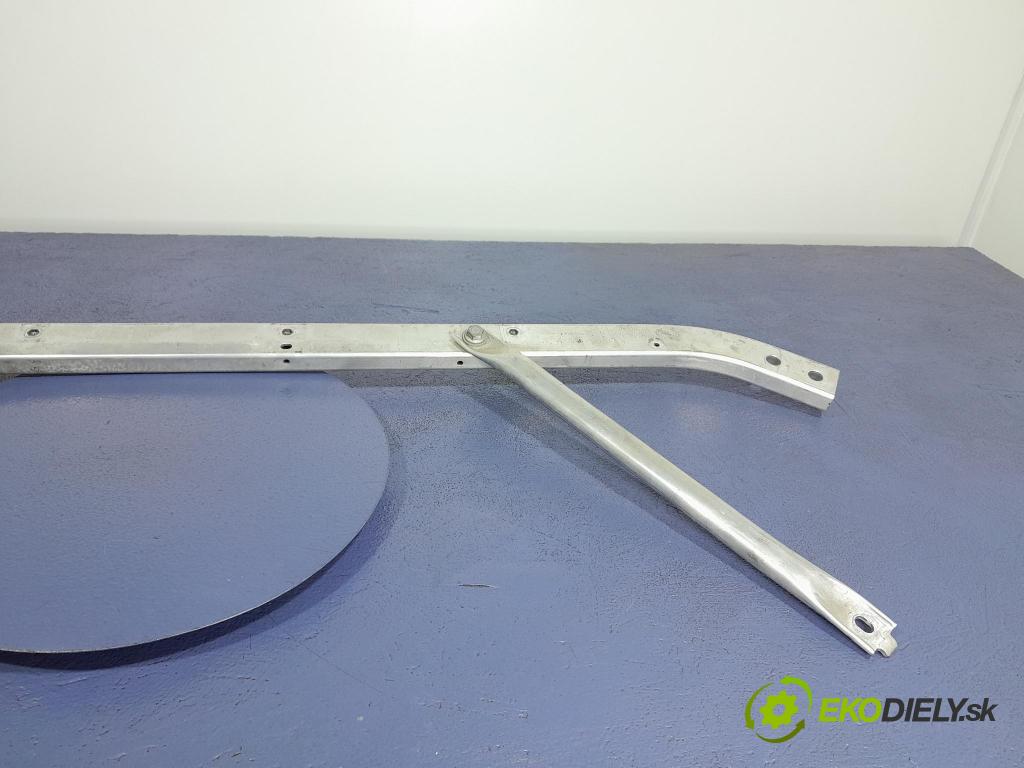Bmw X3 2020 výztuha Čelní / stěna Přední 7400109