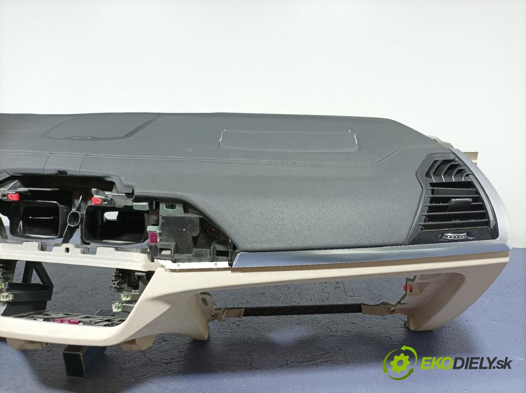 Bmw X3 2020 kokpit,přistrojova deska