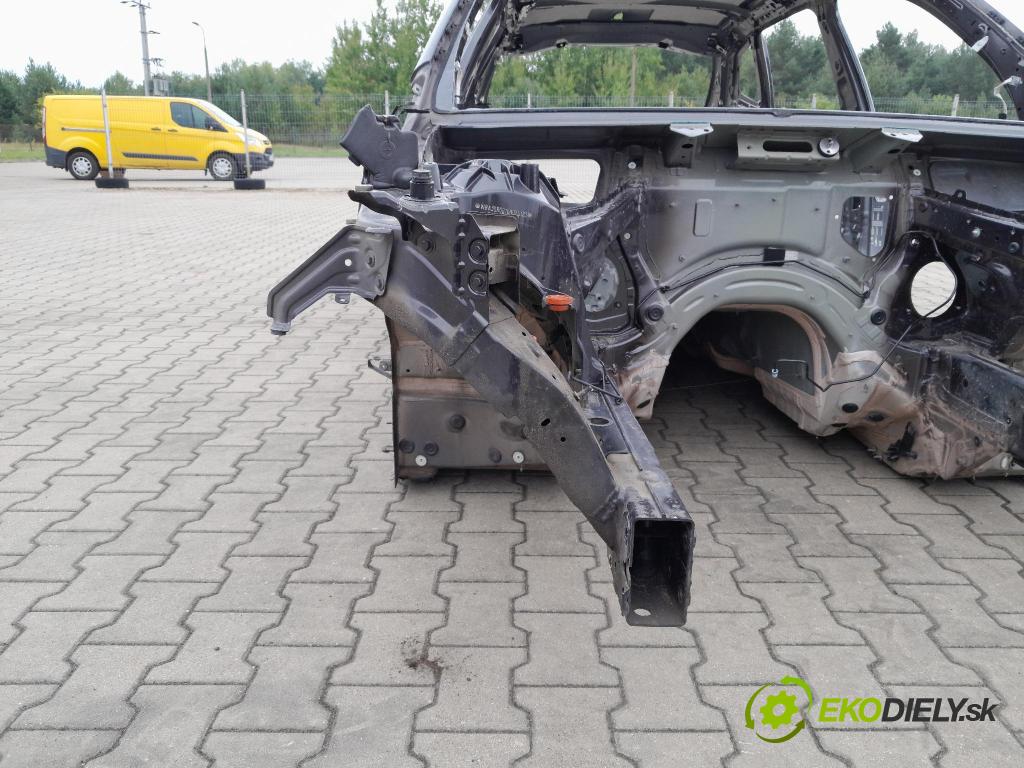 Bmw X3 2020 štvrťka Práva: